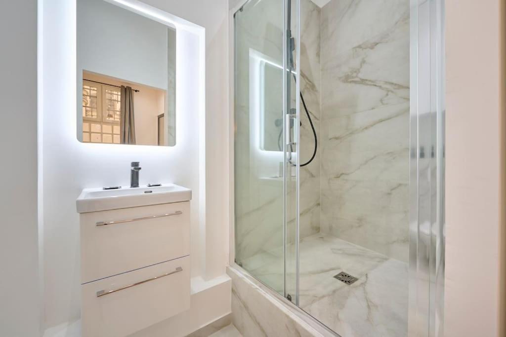 Marais - Modern Apartment Paris Eksteriør bilde